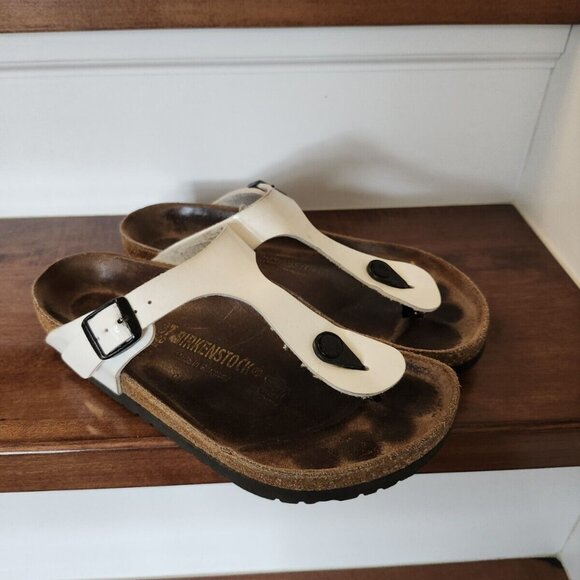Birkenstock Gizeh women's sandals in size 37 - Picture 1 of 8